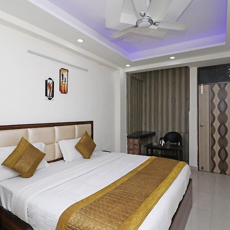 Hotel O Sweet Palace New Delhi Eksteriør bilde