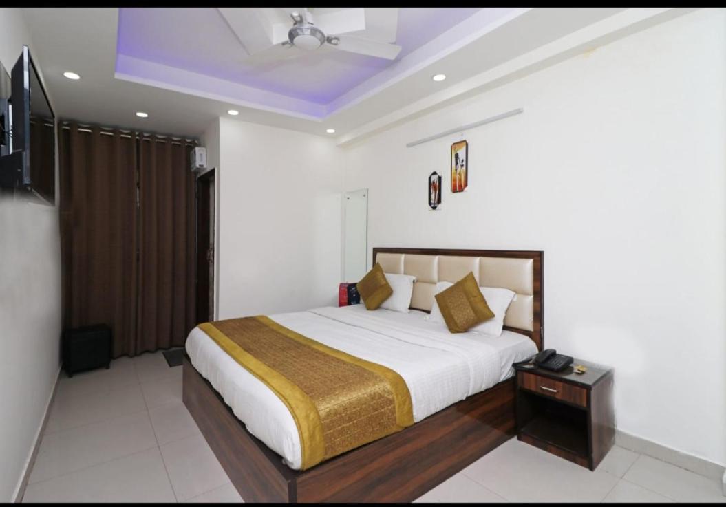 Hotel O Sweet Palace New Delhi Eksteriør bilde